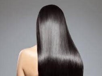 ヘアースペース シック(HAIR SPACE CHIC)の写真/憧れのスーパーストレートスタイルからナチュラルスタイルまでお任せください！ツヤや手触りなどの質感UP☆