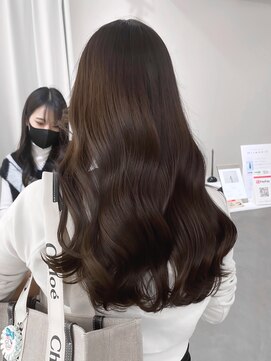 エル バイ アンキシム(elu by AHNKISM) 韓国風レイヤーカット髪質改善縮毛矯正似合わせ心斎橋