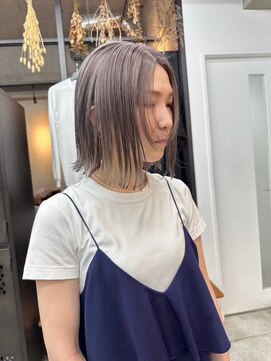 ギークス(GEEKS) 【GEEKS渋谷】グレージュ/秋カラー/寒色カラー/ハイトーン/小顔