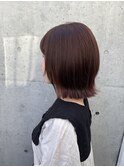 ピンクベージュ