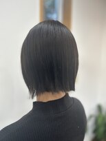 ロビンソン(Robinson)&nbsp;切りっぱなしボブ/グレージュカラー