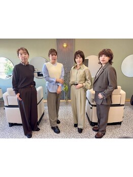 《Objet》のスタッフは何より「人」が好き♪あたたかい笑顔と接客…自慢の女性stylistと美容を楽しもう☆