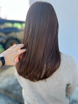 ブラウンカラー