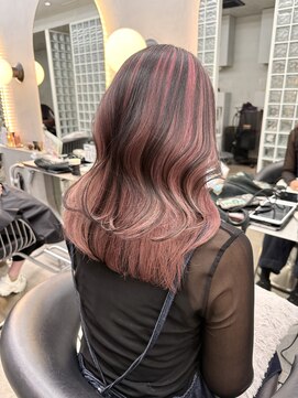 グレーブラウン/ミディアムレイヤーカット/ダークアッシュ