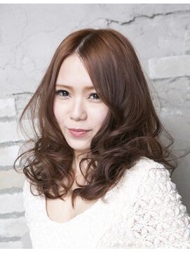 エッジ ヘアー デザイン(edge hair Design) 小顔にみせる愛されセミディー！！！