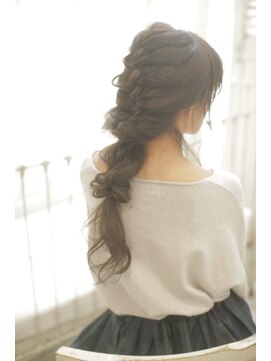 フレア 心 武庫之荘(flare) 後れ毛たっぷり♪やんわり下ろし編み