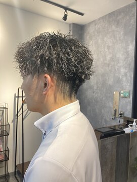 チル(chill) ツイストパーマ×パートスタイル