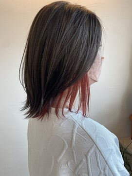 マグネット(O'magnet.) グレージュ×イヤリングピンク