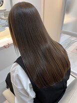 シダ(sida SAIIN) 10代20代30代艶髪ダークアッシュうるつやロング