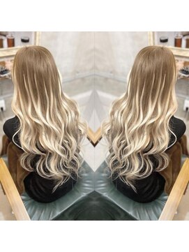 リエコー(RE'ECHO) 外国人風カラー×プルエクステで大変身！