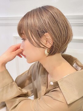 テュケー(TYCHE) 大人可愛い丸みショートボブ