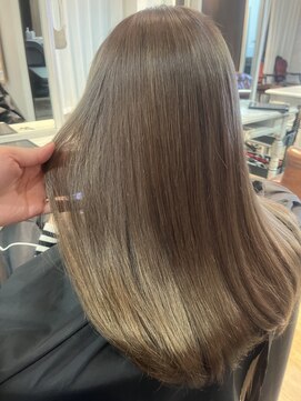 アフィナー 上大岡(Afinar) ミルクティーベージュ