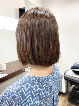 ジールヤマグチ 朝霧駅前店 【白髪ぼかし】レディースカット【マーブ/イルミナカラー】