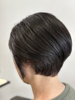 ディシェーレローブ(die Schere Lob)&nbsp;丸みがきれいな大人ショートボブ