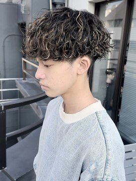 リベル(LIBER) 波巻きパーマ/ハイライト/メンズパーマ/八王子
