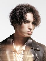 ゴート(GOATO)&nbsp;ツイストスパイラル　センターパート　波打ち　鹿児島パーマ