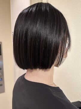 ヘアーグロウ 30代40代切りっぱなしボブミニボブタッセルボブアッシュブラック