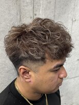 エイトメン 上野店(EIGHT MEN)&nbsp;ショート/ハイライトカラー　茶×金