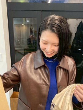 ニード(need) ミニボブ/グレージュカラー