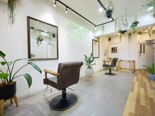 リョク ヘア ネイルアンドアイラッシュ(RYOKU Hair,Nail&Eyelash)