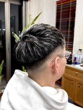 ダンボ フェードカット