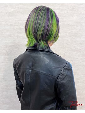 ネウィ 大分中央町店(newi) 高発色グリーンパープルデザインカラーハイトーンウルフショート