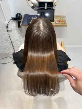 ベラルーチェ(Bella Luce) 美髪酸性ストレート
