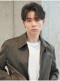 メンズセンターパート七三分けパートニュアンスパーマ刈り上げ