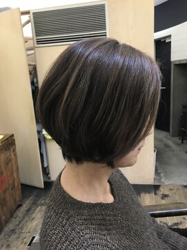 ヘアーギャラリー インディ(hair gallery indy) お手入れ簡単グラデーションボブ