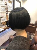 小顔補正立体カットで大人のナチュラルストレートボブ♪