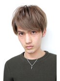 透明感グレージュカラーのソフトマッシュ