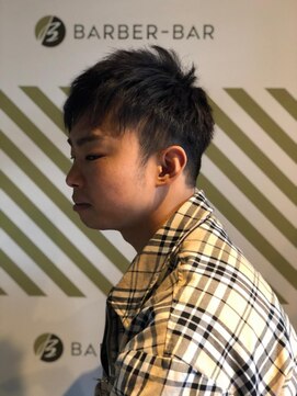 バーバーバー アカバネ(BARBER-BAR AKABANE) 大人の刈り上げスタイル【BARBER-BAR】