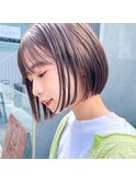 ニュアンスカラー×ヌーディーベージュ×コンパクトミニボブ