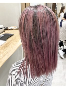 フェリア 松山(Feria) 【Feria松山】白石のピンクバレイヤージュ☆