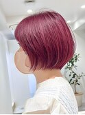 ショートボブ