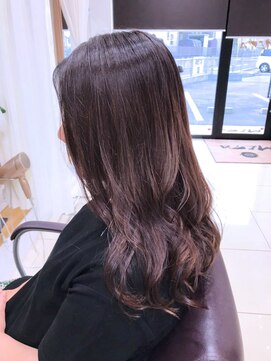 メタ(META) 低温デジタルパーマで毛先に少しの動きをプラス☆