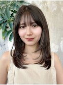 ワンカールレイヤーロング顔周りカットブリーチなしグレージュ