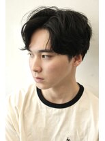 ココ 本八幡(KOKO) □センターパートブルーブラックフェザーパーマサーフカール