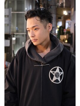 ブークル(boucle) 七三スタイル　ツーブロックショート