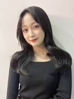 トリア(the tria)&nbsp;透明感グレージュ×艶髪 【新宿/レイヤーカット/透明感カラー】