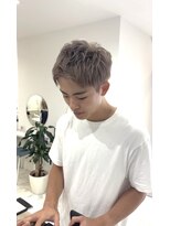 ヨーロ(yolo)&nbsp;ホワイトグレージュカラー