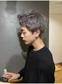 シルバーグレーカラー