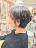 アットティー 金沢八景(at tee...)&nbsp;くびれショート×白髪ぼかしハイライト
