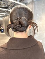 ピークアブー 原宿ハラカド(PEEK-A-BOO)&nbsp;ヘアセット 結婚式ヘア タイトヘア カチモリ 着物ヘア シニヨン