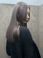 ニルバ(niLva) ブリーチダブルカラー透明感シルバーグレー