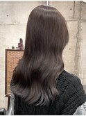 ハンサムショートレイヤーカットミルクティーベージュハイトーン