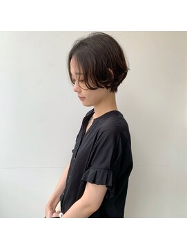 ミント(mint) ハンサムショートでクールな大人っぽい印象に！