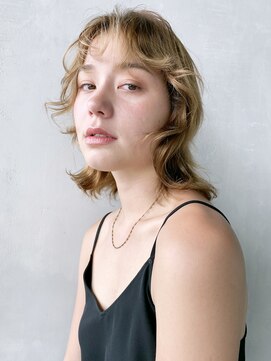 アイティー バイ アルバム 浦和店(IT by ALBUM) ぷちウルフ_オリーブカラーハイライトカラー_47601