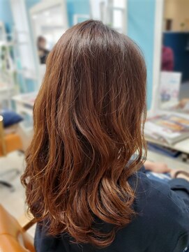 アラワラブルー(arrawarra blue) ゆるふわロング/20代/30代/40代/50代/倉敷/南町