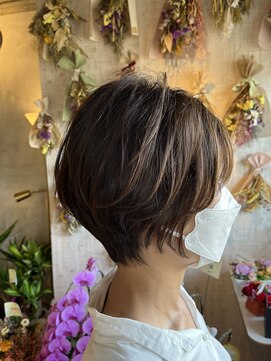 マーノ(mano) カジュアルショートスタイル